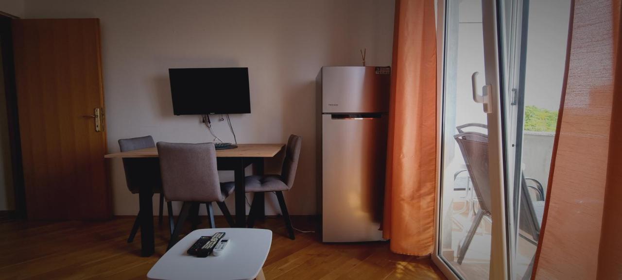 Appartamento Matej 1 Zara Esterno foto